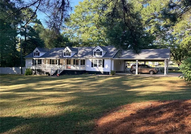Photo 1 of Single family home for sale at 61 Beaver Rd, Griffin, GA 30223 | MLS# 7857541 | Listing updated on 2026-10-22