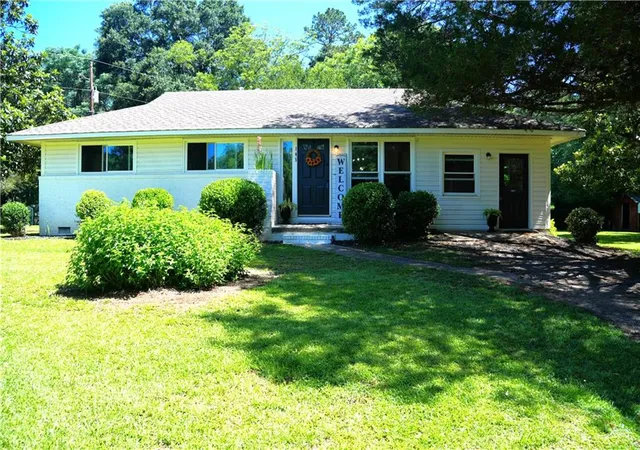 Homes for sale in Winterville, GA | 145 Beaverdam Rd, Winterville, GA 30683 | MLS# 7703158