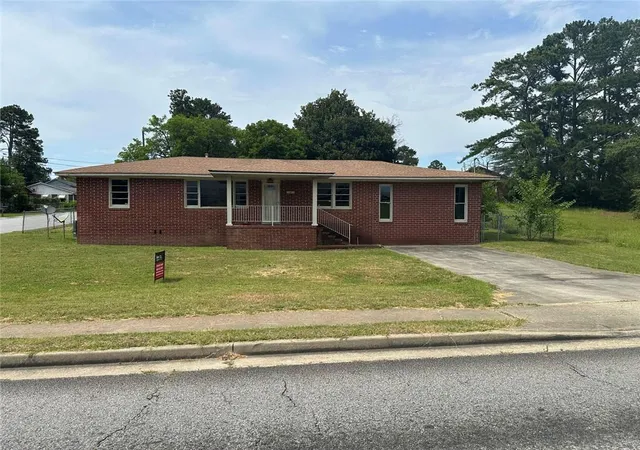 Homes for sale in Macon, GA | 1757 Anthony Rd, Macon, GA 31204 | MLS# 7801212