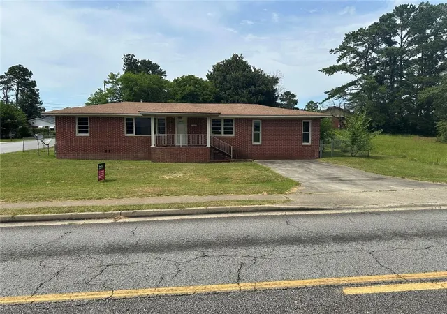Homes for sale in Macon, GA | 1757 Anthony Rd, Macon, GA 31204 | MLS# 7801212