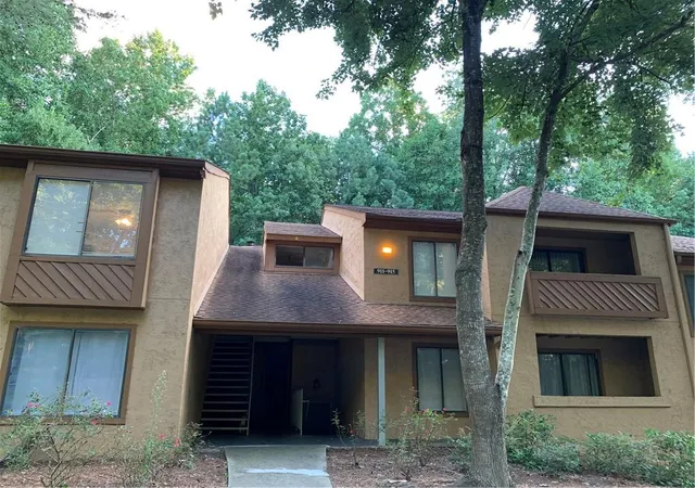 Photo 1 of Condo for sale at 913 Seasons Pkwy, Norcross, GA 30093 | MLS# 7806511 | Listing updated on 2026-09-09