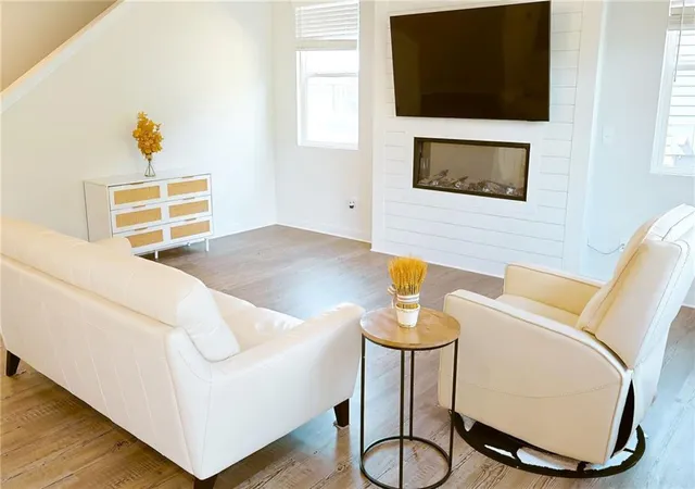 2nd image of 5206 Mulberry Creek Wy, Flowery Branch, GA 30542 | MLS# 7744629