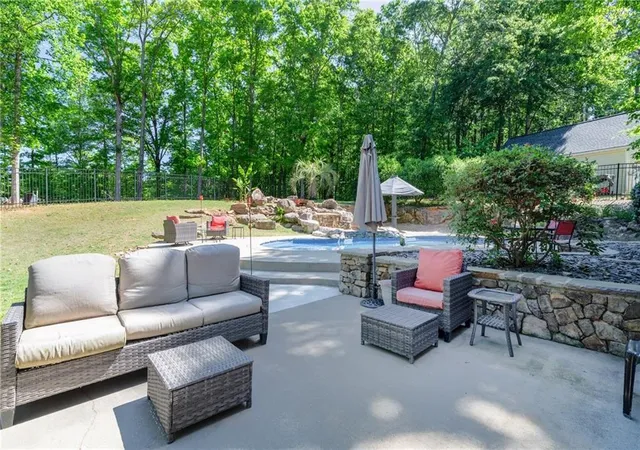 Photo 3 of Single family home for sale at 95 Tyler Woods Dr, Sharpsburg, GA 30277 | MLS# 7808969 | Listing updated on 2026-09-08