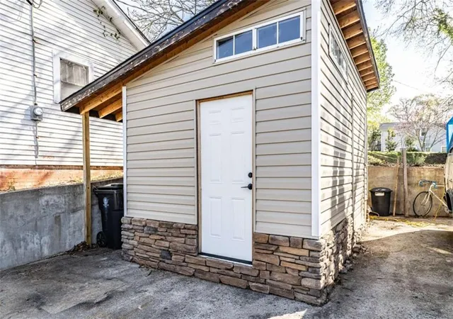 19th image of 201 E 10th St E, Rome, GA 30161 | MLS# 7738966