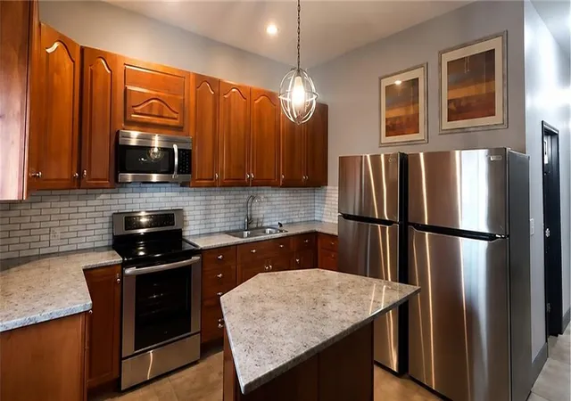 Photo 2 of Single family home for sale at 829 Beckwith St Sw, Atlanta, GA 30314 | MLS# 7817825 | Listing updated on 2026-10-01