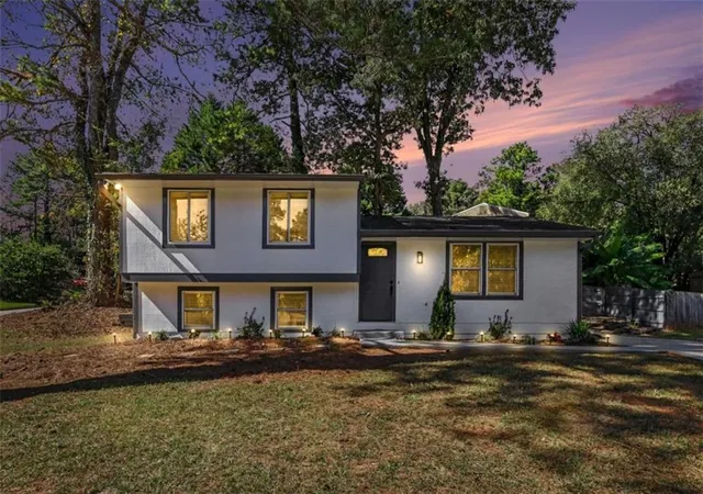 Photo 1 of Single family home for sale at 2615 Old S Dr, Jonesboro, GA 30236 | MLS# 7858908 | Listing updated on 2026-10-25