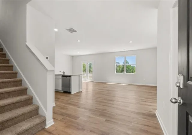 Photo 2 of Single family home for sale at 219 Rolling Meadow Tr, Jasper, GA 30143 | MLS# 7823342 | Listing updated on 2026-09-13