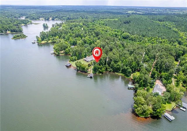 Homes for sale in Sparta, GA | 2660 Lakecrest Dr, Sparta, GA 31087 | MLS# 7795730