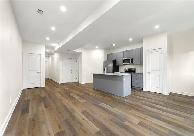 Photo 2 of Townhouse for sale at 3601 Brycewood Dr, Decatur, GA 30034 | MLS# 7796924 | Listing updated on 2026-07-07