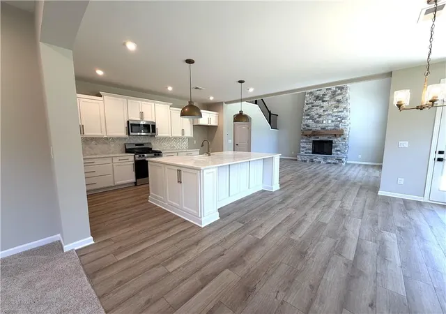 2nd image of 220 Pickens Bluff Ln, Hiram, GA 30141 | MLS# 7694260