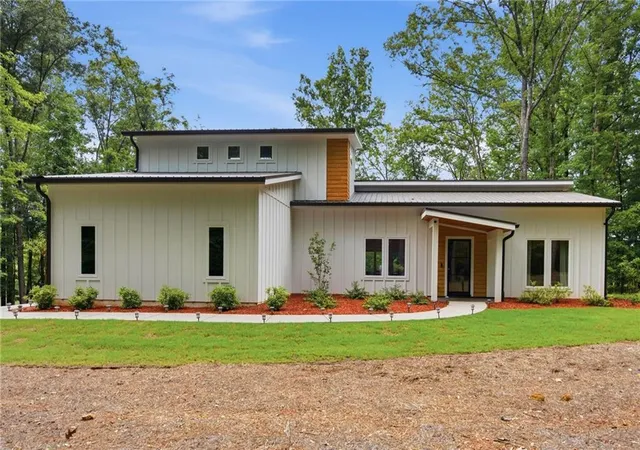 1st image of 161 Hoot Owl Ln, Eatonton, GA 31024 | MLS# 7774230