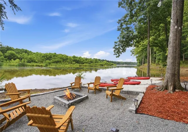 2nd image of 161 Hoot Owl Ln, Eatonton, GA 31024 | MLS# 7774230