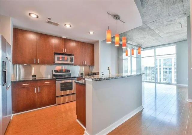 1st image of 250 Pharr Rd Ne #2002, Atlanta, GA 30305 | MLS# 7673767