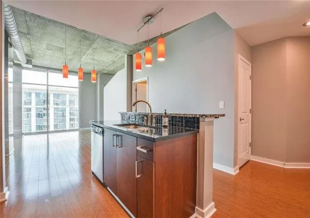 2nd image of 250 Pharr Rd Ne #2002, Atlanta, GA 30305 | MLS# 7673767