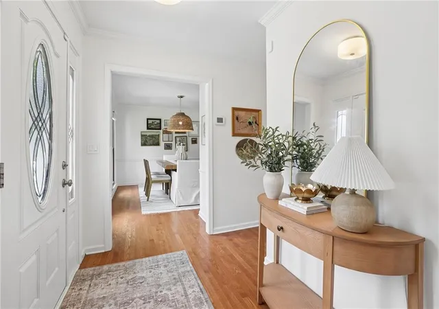Photo 2 of Sale Pending at 235 Carriage Station Cir, Roswell, GA 30075 | MLS# 7821965 | Listing updated on 2026-09-07