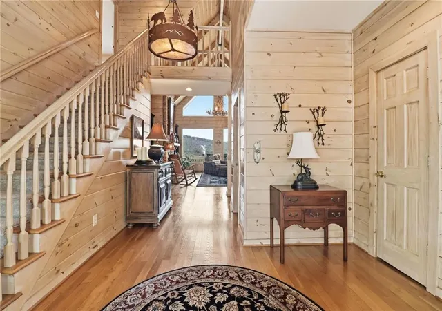 2nd image of 1692 Ridgeview Dr, Jasper, GA 30143 | MLS# 7708168
