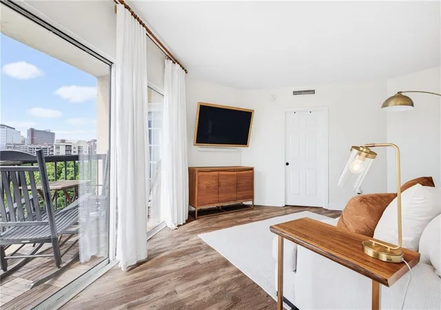 5th image of 1 Biscayne Dr Nw #802, Atlanta, GA 30309 | MLS# 7794200