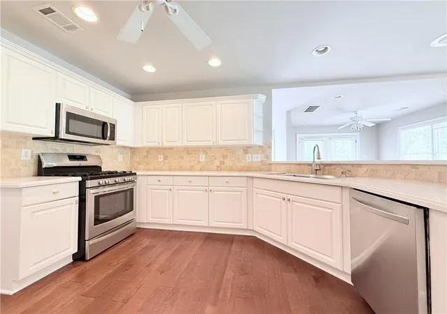 4th image of 561 Sweetfern Ln, Buford, GA 30518 | MLS# 7815194