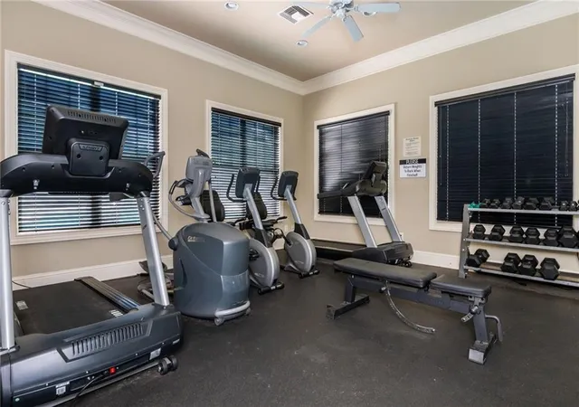2nd image of 7265 Glisten Ave, Sandy Springs, GA 30328