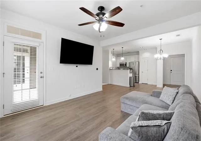 5th image of 7265 Glisten Ave #120, Atlanta, GA 30328 | MLS# 7788215