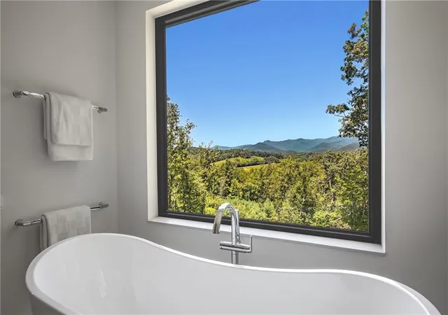Photo 4 of Single family home for sale at 177 Kennedys Ct, Blairsville, GA 30512 | MLS# 7829643 | Listing updated on 2026-09-02
