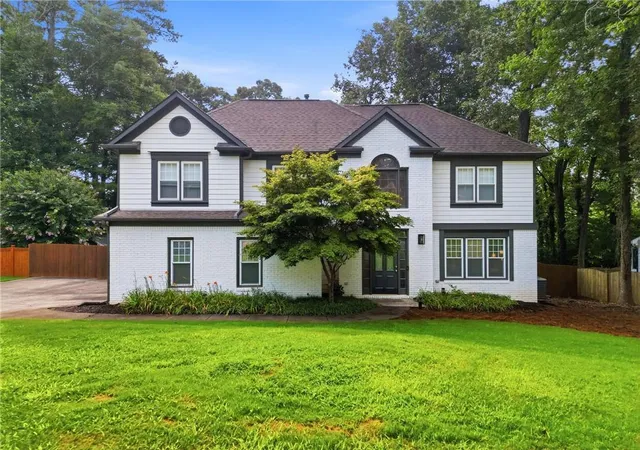 Homes for sale in Kennesaw, GA | 2228 Duck Hollow Dr Nw, Kennesaw, GA 30152 | MLS# 7800089