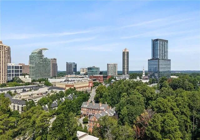 Photo 3 of Townhouse for sale at 3475 Roxboro Rd NE #10, Atlanta, GA 30326 | MLS# 7814529 | Listing updated on 2026-08-18