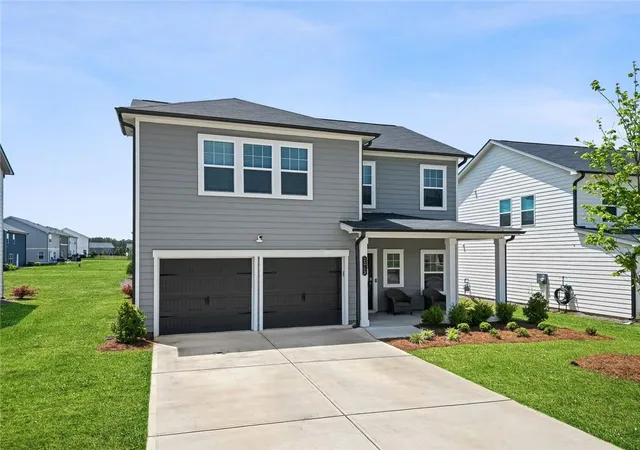 Photo 3 of Single family home for sale at 2313 Hedgeview Rd, Conyers, GA 30094 | MLS# 7770775 | Listing updated on 2026-08-13