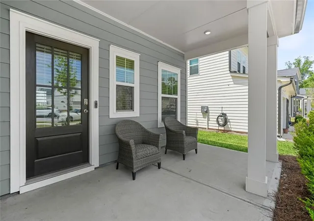 Photo 3 of Single family home for sale at 2313 Hedgeview Rd, Conyers, GA 30094 | MLS# 7770775 | Listing updated on 2026-08-13