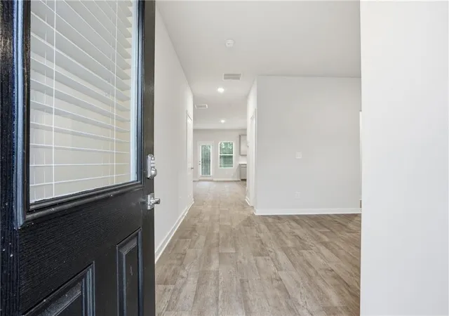2nd image of 359 Jarrett St, Fairburn, GA 30213 | MLS# 7802578