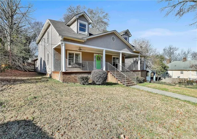 Photo 3 of Single family home for sale at 258 NW Sunset Ave, Atlanta, GA 30314 | MLS# 7813673 | Listing updated on 2026-09-06