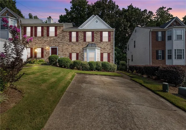 1st image of 2505 Thorngate Dr, Acworth, GA 30101 | MLS# 7813374
