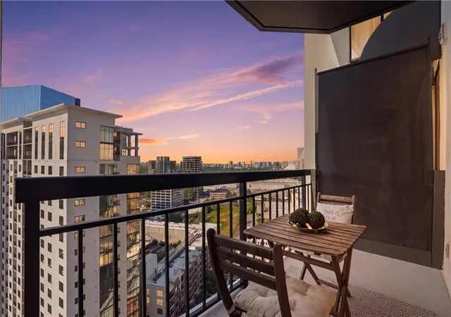Homes for sale in Atlanta, GA | 3481 Lakeside Dr Ne #2903, Atlanta, GA 30326 | MLS# 7742782