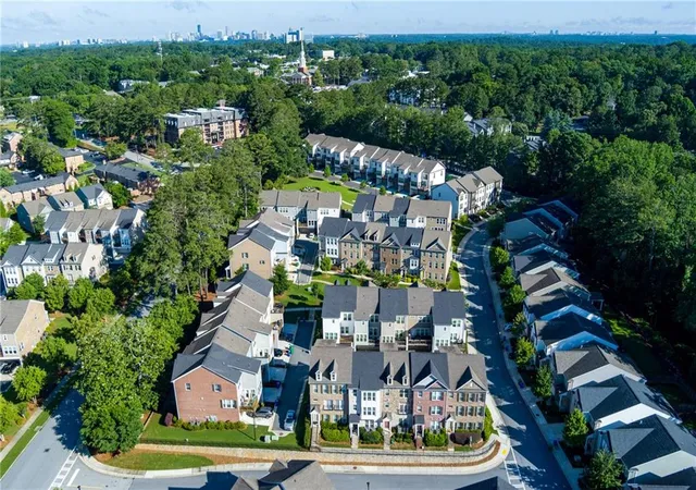 4th image of 2051 Falls Park Wy, Decatur, GA 30033 | MLS# 7791113