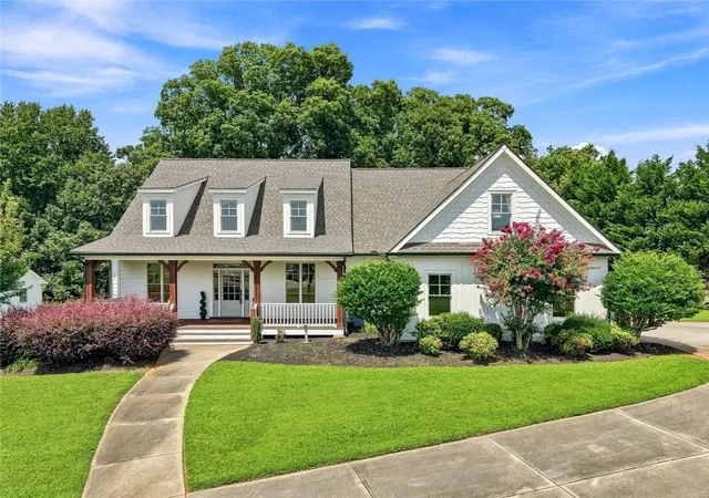 Photo 2 of Sale Pending at 7210 Govan Rd, Cumming, GA 30028 | MLS# 7822433 | Listing updated on 2026-09-04