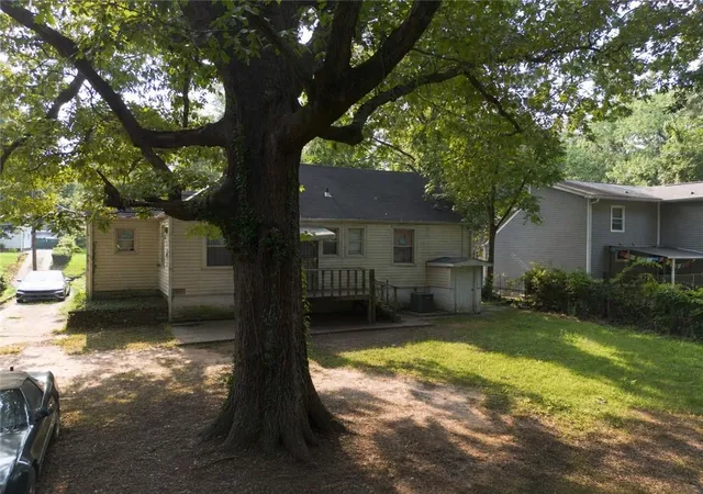 13th image of 1558 Belmont Ave Sw, Atlanta, GA 30310 | MLS# 7815161