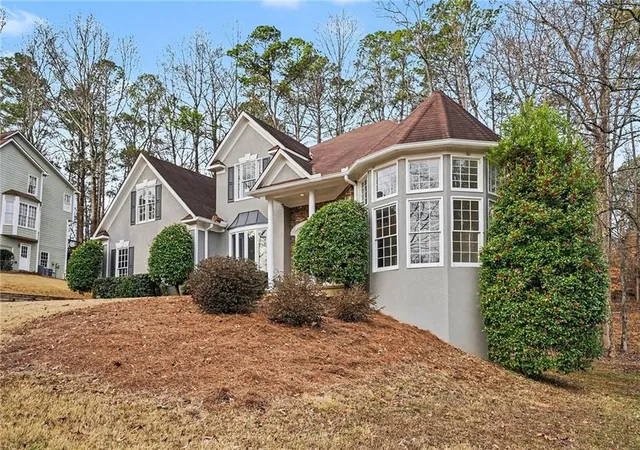 Photo 2 of Single family home for sale at 135 Birch Holw Trl NW, Marietta, GA 30064 | MLS# 7698344 | Listing updated on 2026-09-10