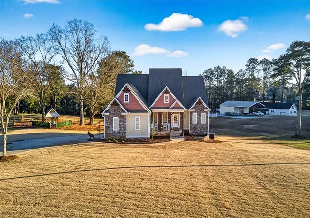 1st image of 110 Riverbend Ct, Mcdonough, GA 30252 | MLS# 7750557