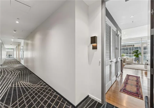 3rd image of 45 Ivan Allen Jr Blvd Nw, Atlanta, GA 30308