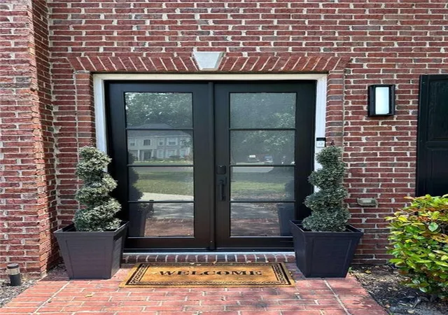Photo 3 of Single family home for sale at 405 Caxton Ct, Atlanta, GA 30331 | MLS# 7816201 | Listing updated on 2026-09-02