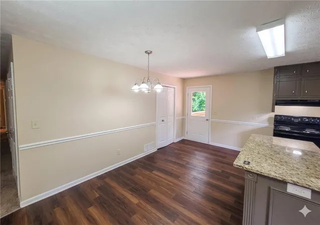 Homes for sale in Snellville, GA | 1597 Holly Brook Rd, Snellville, GA 30078 | MLS# 7796011