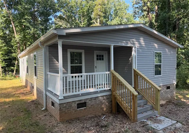 1st image of 2364 Candler Rd, Gainesville, GA 30507 | MLS# 7826345