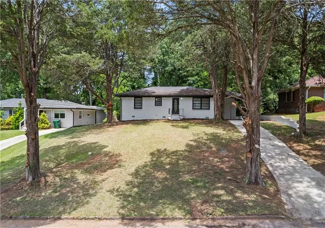 Homes for sale in Atlanta, GA | 1673 Flintwood Dr Se, Atlanta, GA 30316 | MLS# 7774299
