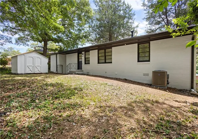 Homes for sale in Atlanta, GA | 1673 Flintwood Dr Se, Atlanta, GA 30316 | MLS# 7774299