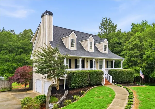Photo 2 of Sale Pending at 309 Carter Crk Dr, Temple, GA 30179 | MLS# 7780781 | Listing updated on 2026-09-18