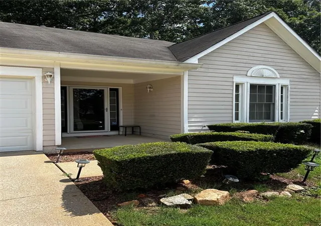 Photo 3 of Single family home for sale at 4949 Penscot Way, Stone Mountain, GA 30088 | MLS# 7820467 | Listing updated on 2026-09-15