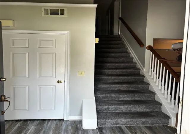 Photo 3 of Single family home for sale at 4949 Penscot Way, Stone Mountain, GA 30088 | MLS# 7820467 | Listing updated on 2026-09-15