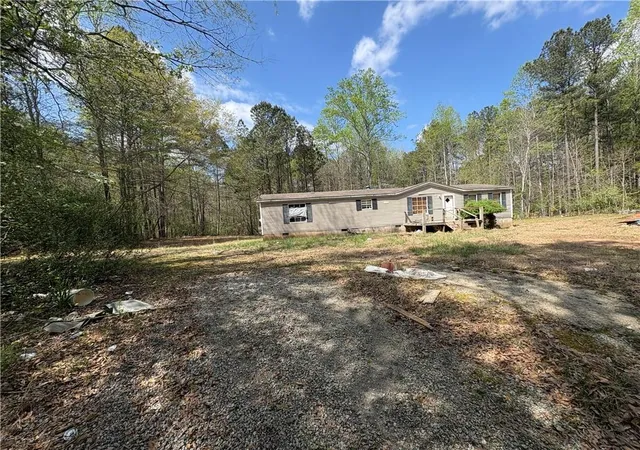 2nd image of 374 S Alexander Creek Rd, Newnan, GA 30263 | MLS# 7779811