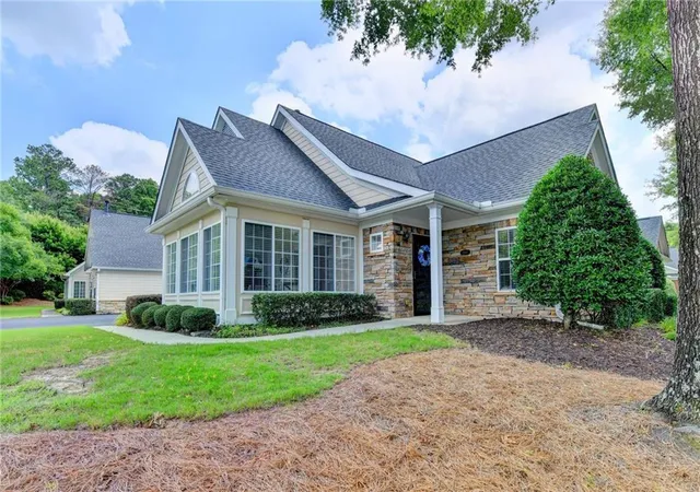 Homes for sale in Alpharetta, GA | 3097 Oakside Cir, Alpharetta, GA 30004 | MLS# 7795395