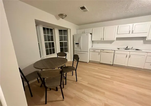3rd image of 1181 Vintage Pointe Dr, Lawrenceville, GA 30044 | MLS# 7780249